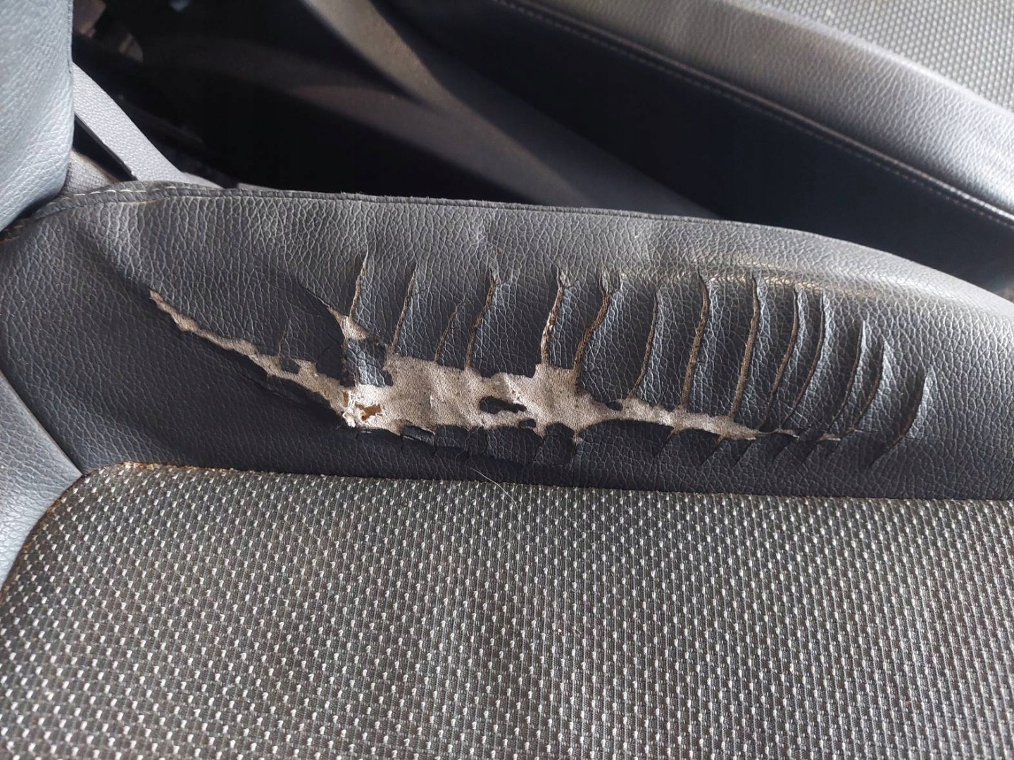 KOMPLET seats left right front + seat rear part side OPEL CORSA D HB 5D