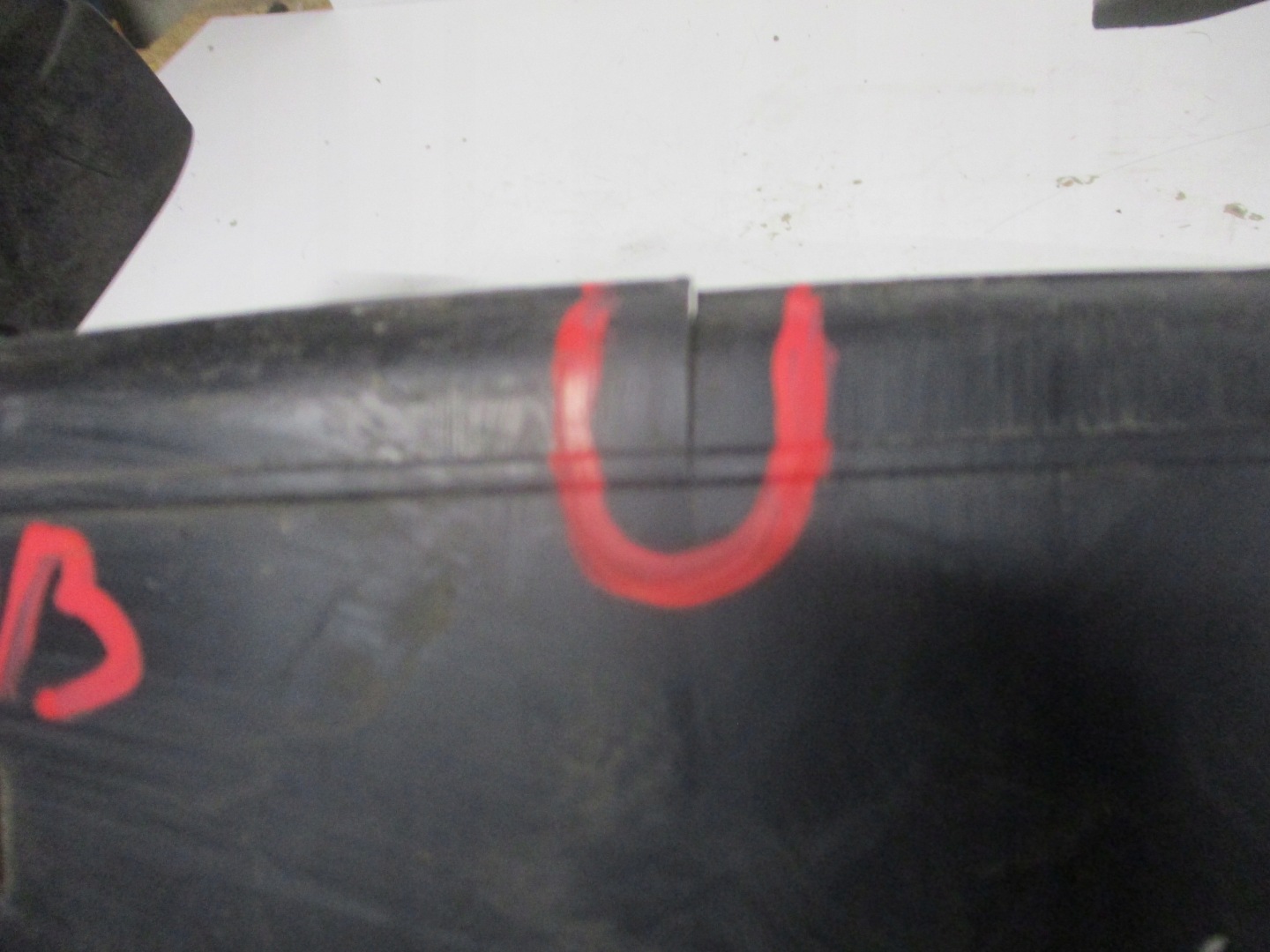 mudguard front right FORD B-MAX AV11-16114-AB