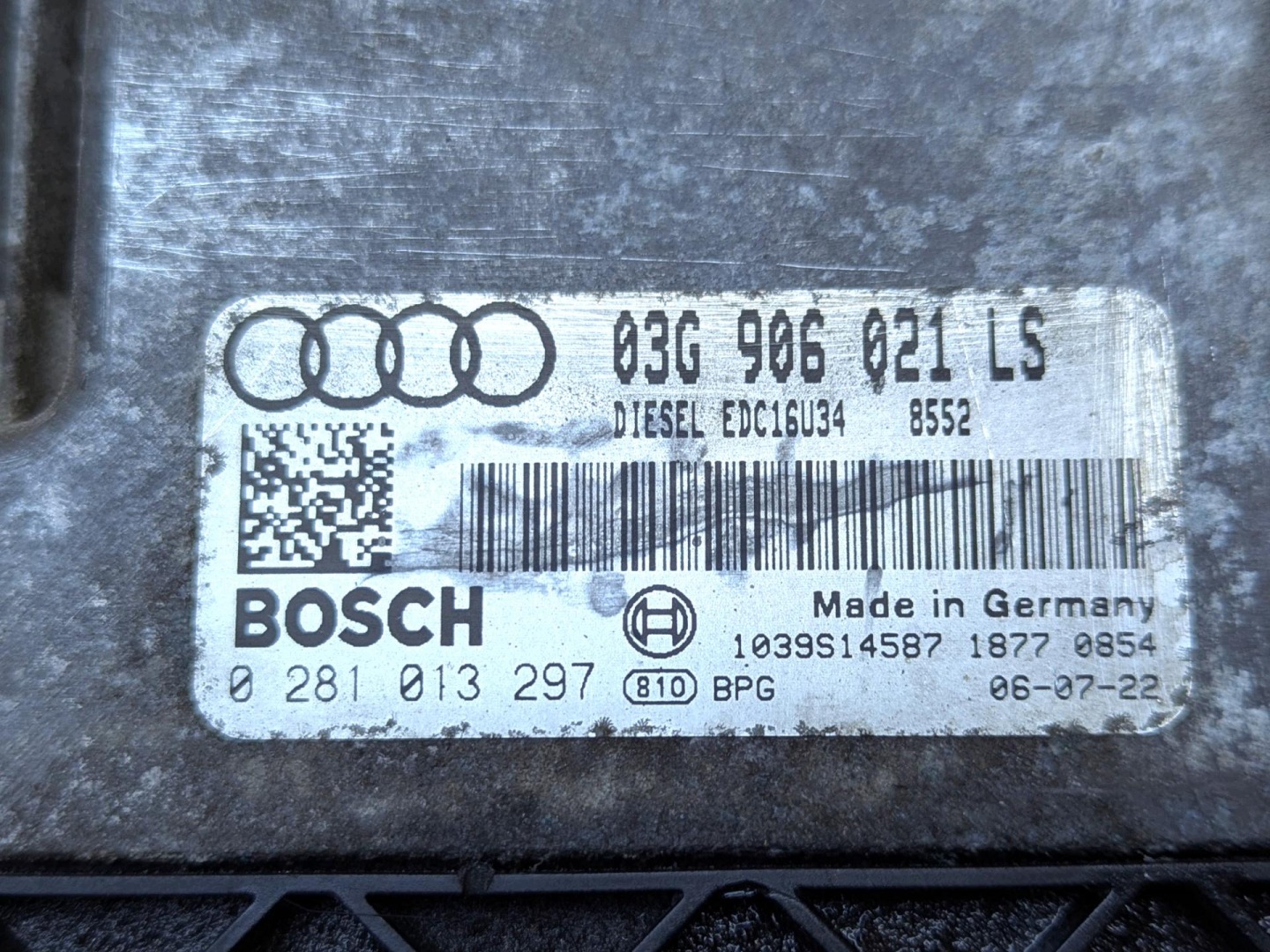 running board startowy Audi A3 8P facelift 2006 03G906021LS