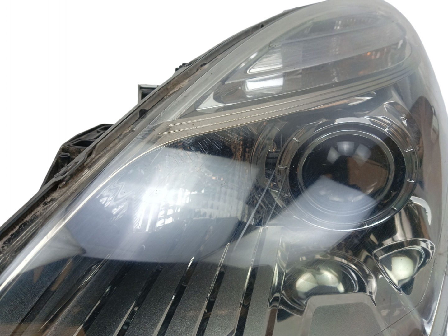 light left front RENAULT SCENIC III 3 (2009-2011) 260600027R XENON EUROPA