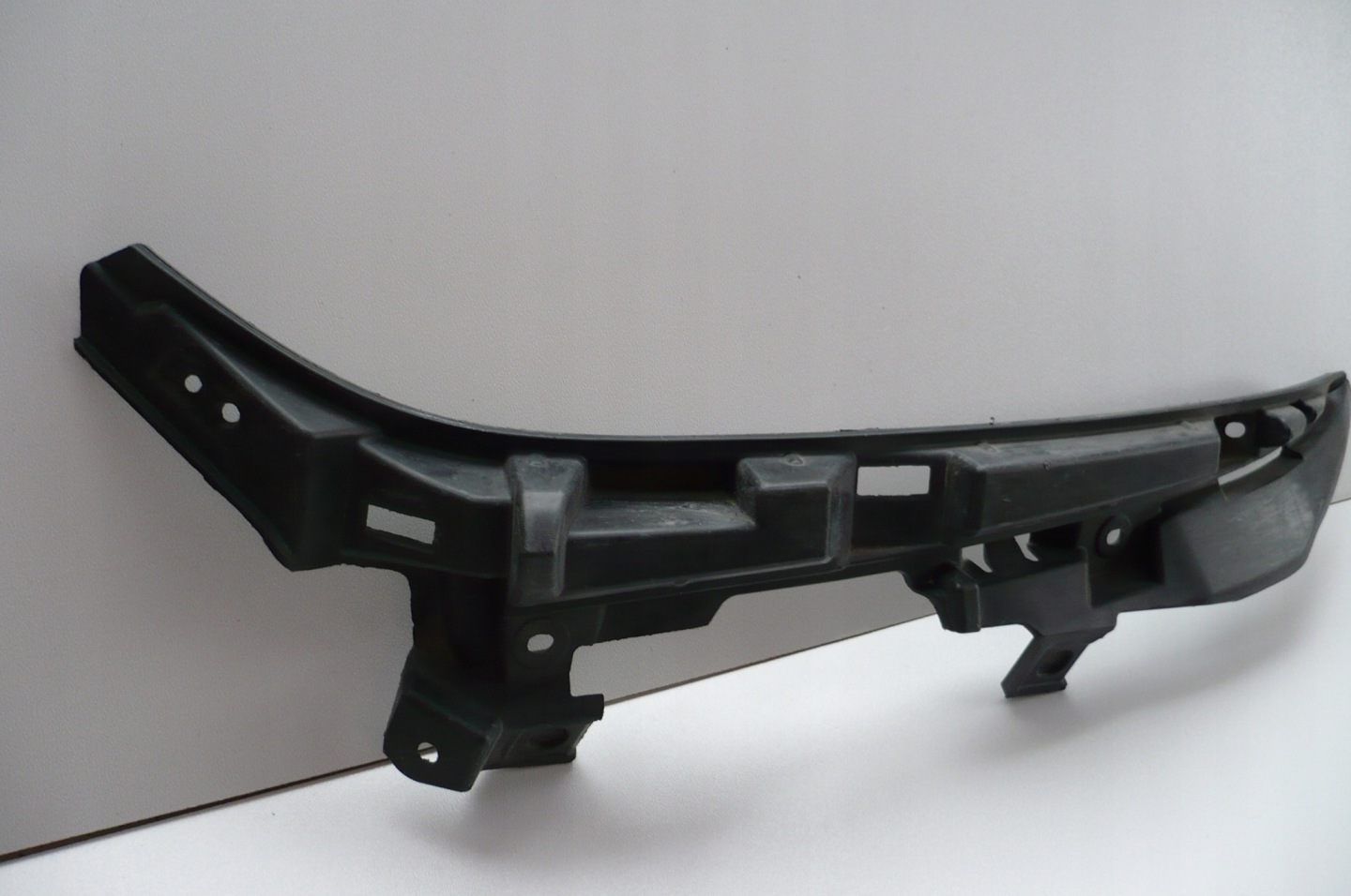 MAZDA 6 III LIFT GJ 2018- bumper bracket left front