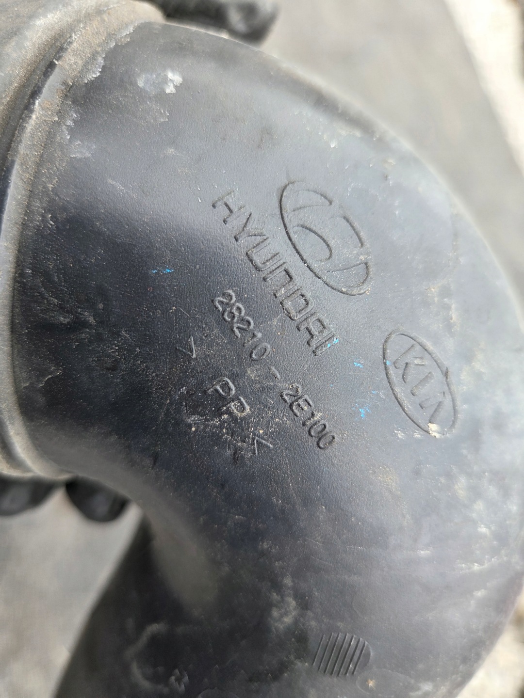 wiring pipe air KIA SPORTAGE II 2.0 B 28210-2E100