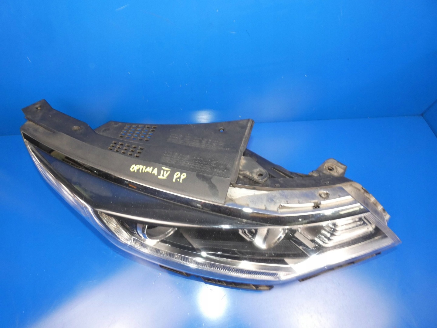 KIA OPTIMA IV JF 2015- light right right front front WERSJA ANGIELSKA