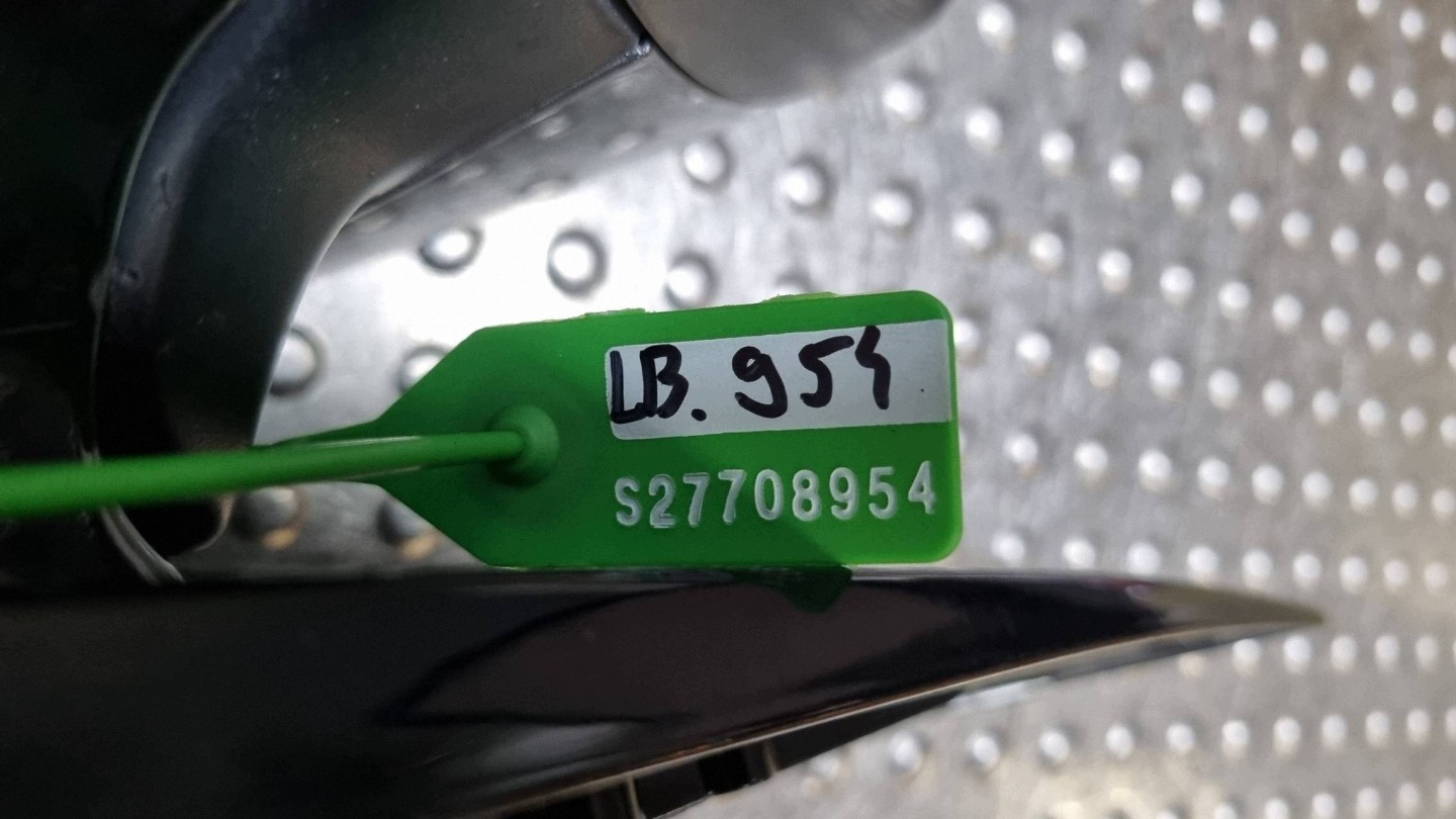 mirror left 5 PIN BMW X3 E83 EUROPA