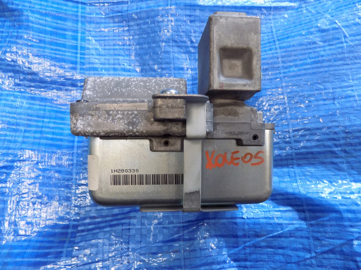RYGIEL serrure volant KOLEOS 2,0 DCI 48700JY01A