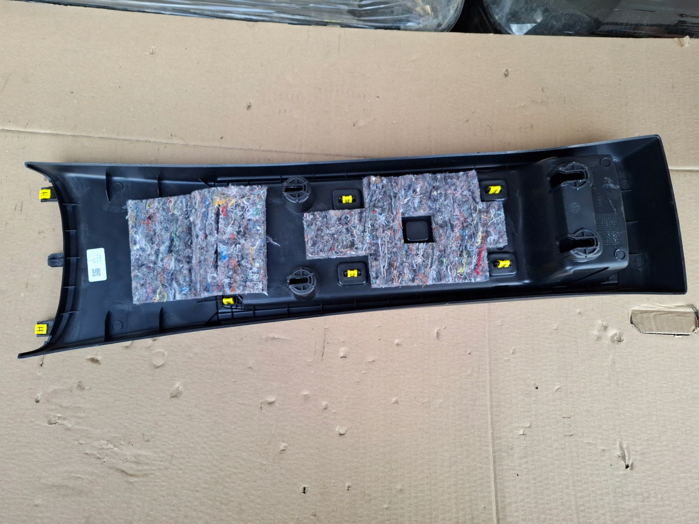 Citroen Berlingo IV PARTNER IV Blende Abdeckung TUNELU mitte 9820969980