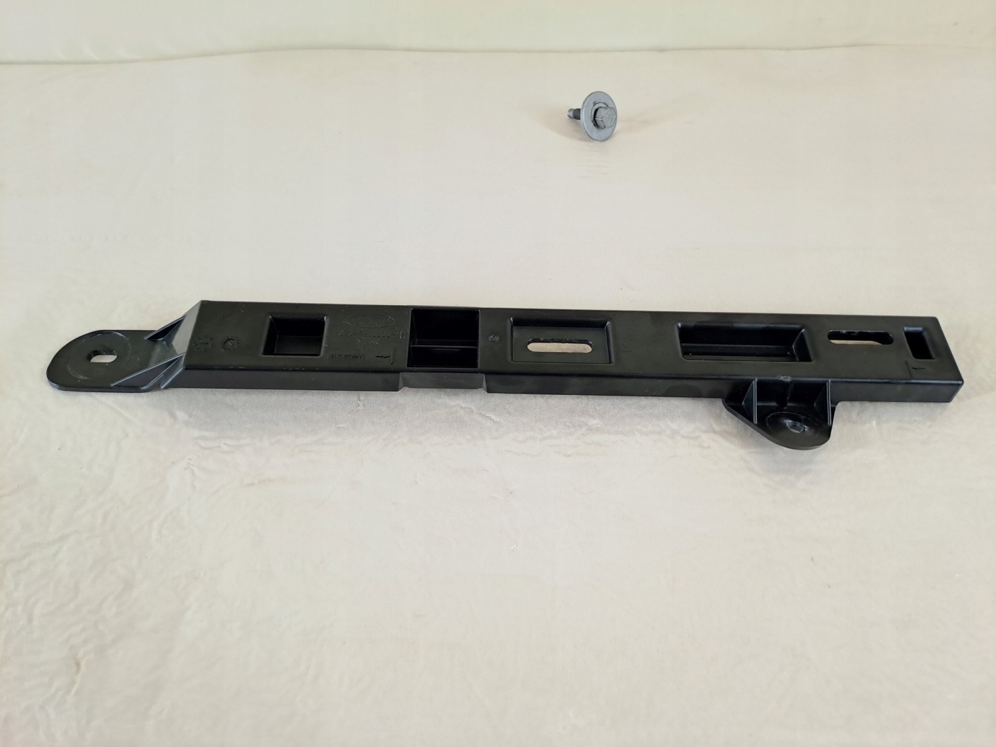 Support Support plaque Pare choc Droite Avant Avant FORD MONDEO V MK5 17r