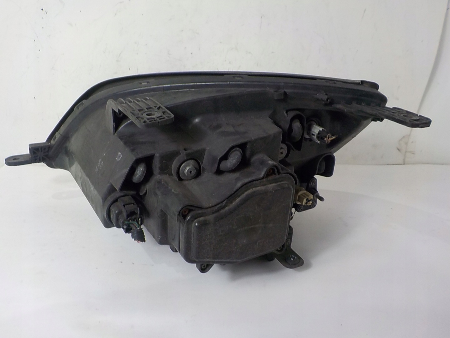 OPEL ANTARA XENON light right front front UK