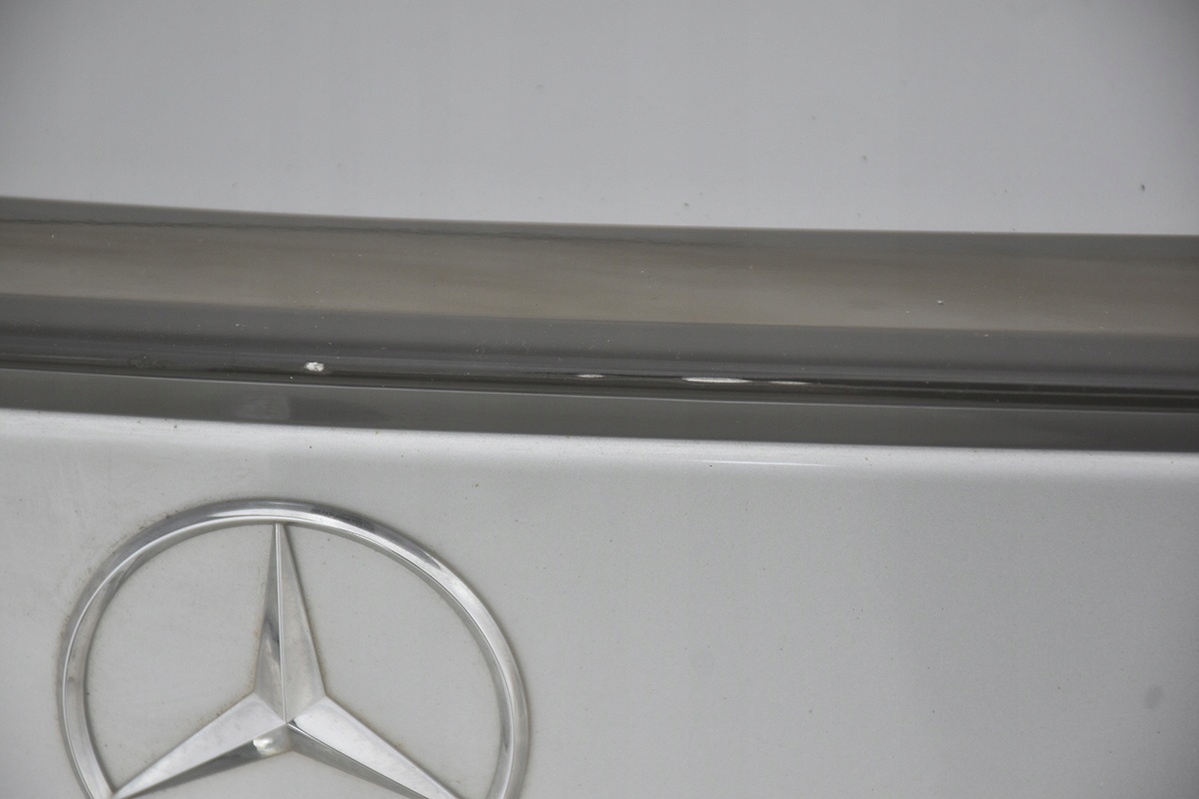 boot doors * rear part MERCEDES E-KLASA W204 III sedan 775
