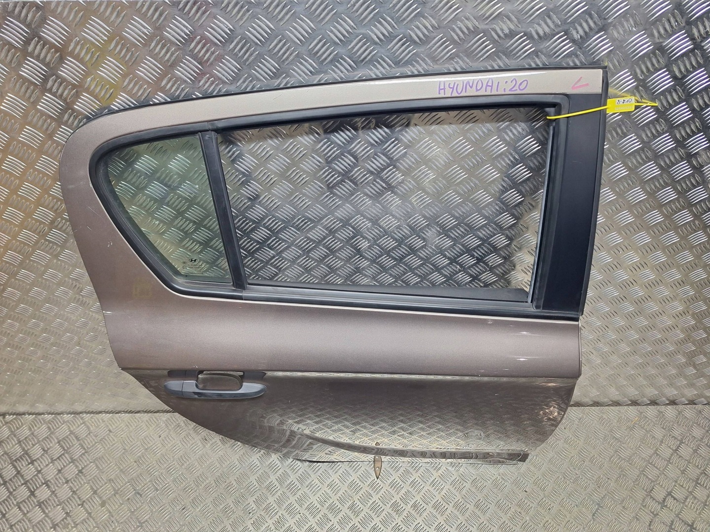 door rear part rear. right HYUNDAI i20 and 08-14 complete