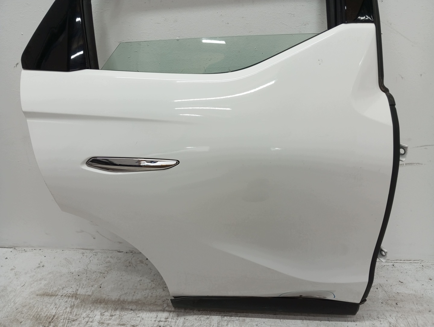 door right rear. CITROEN DS3 23R