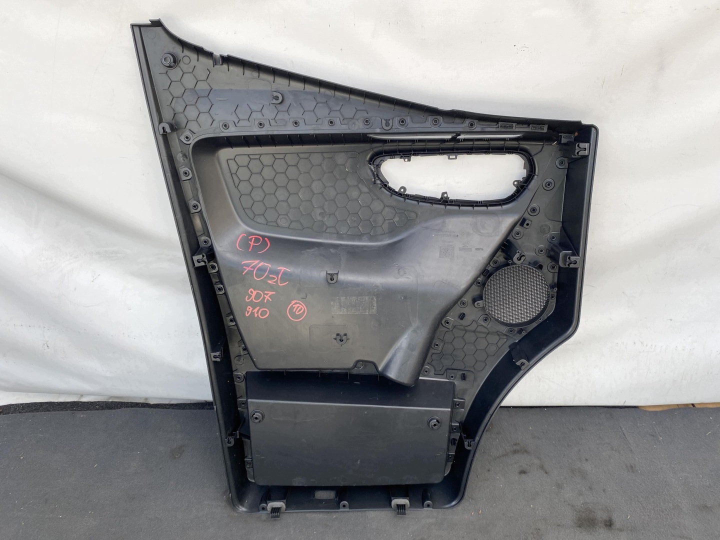 SPRINTER 907 910 17- side door PRZEDNICH right original new ORYG.