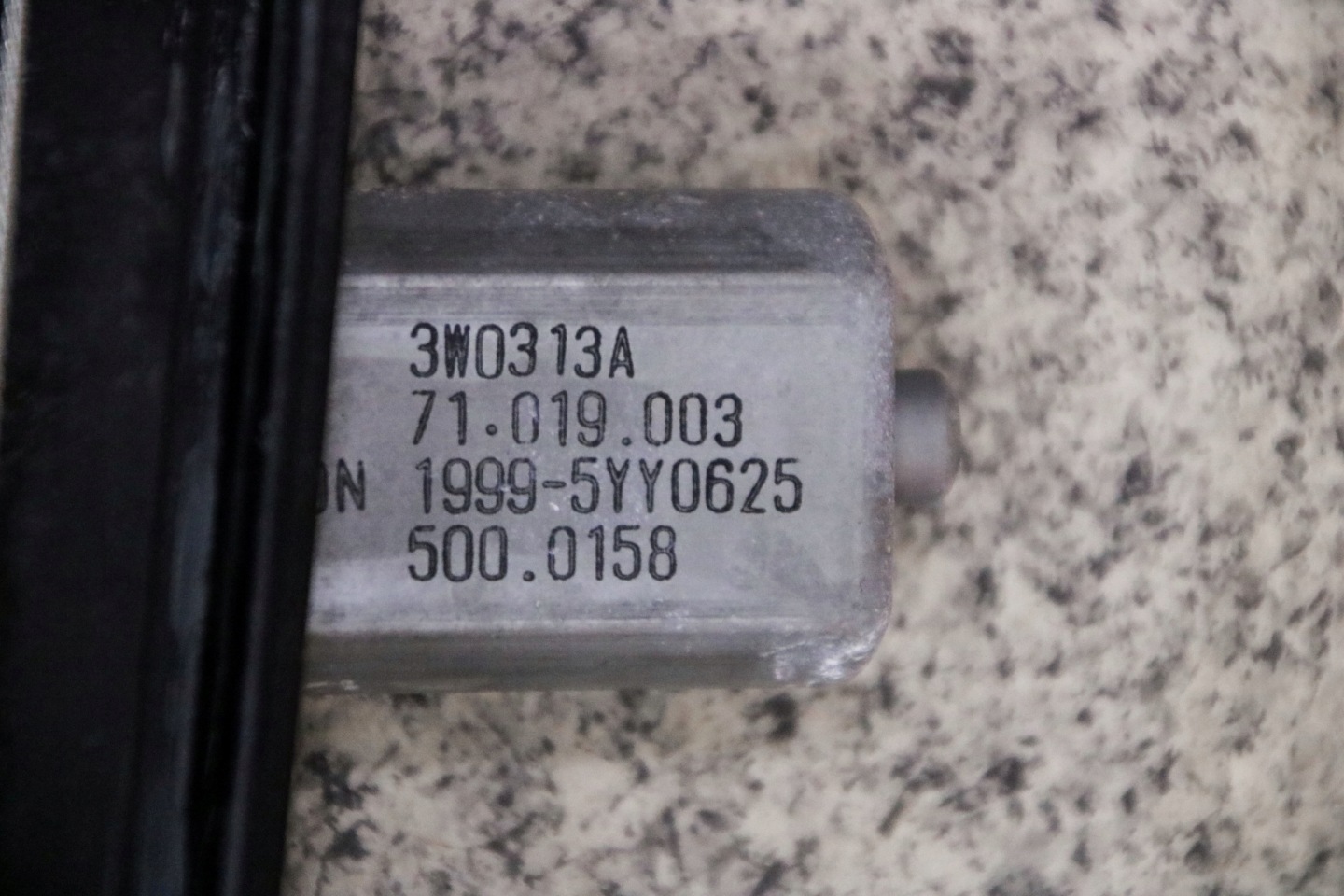 MINI F54 window regulator mechanism left rear part rear 7463495