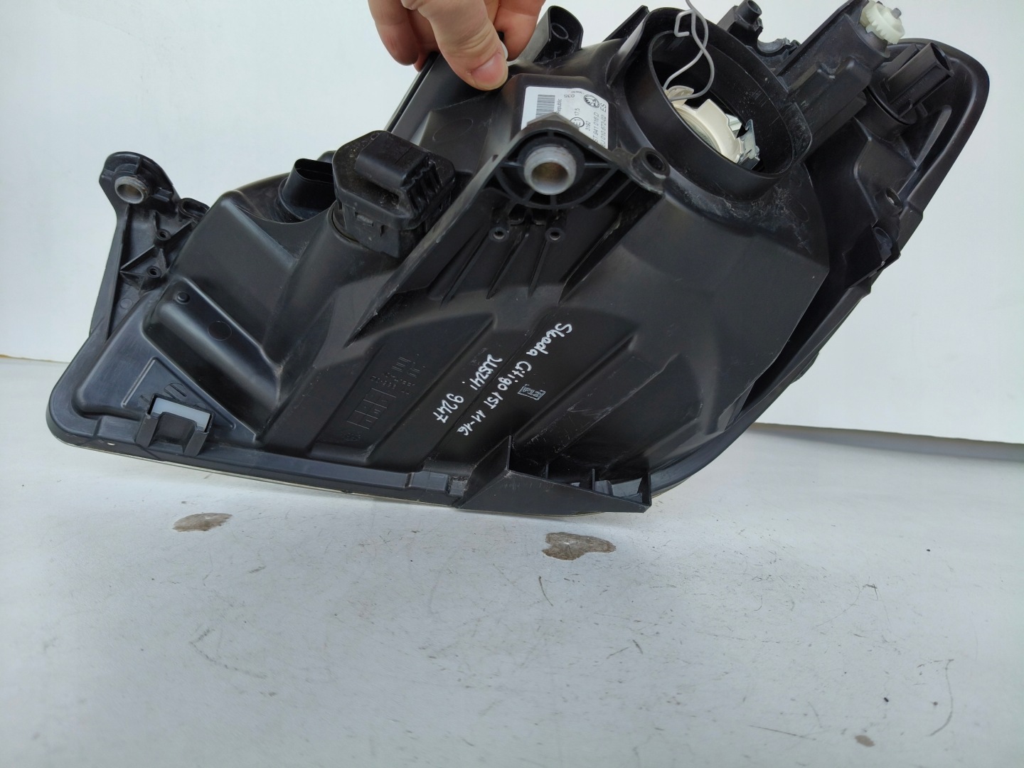 light right REFLEKTOR SKODA CITIGO 1ST 11-16