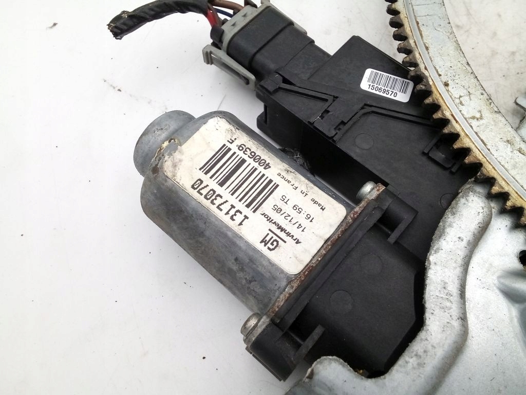 Opel Combo C window regulator right front front electrical