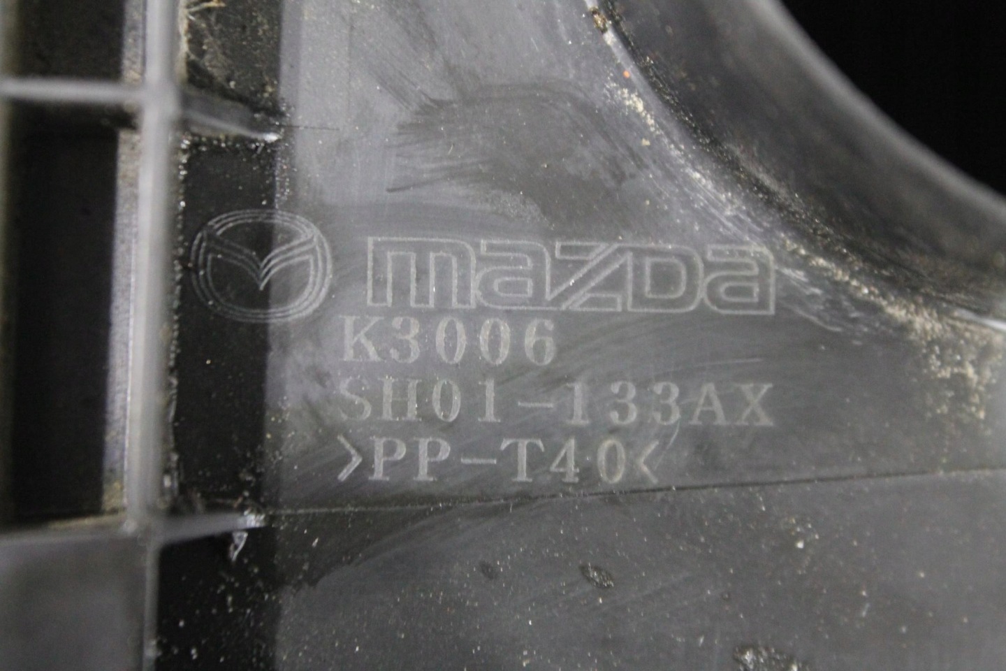 Gehäuse filter luft SH01-133AX MAZDA 6 GJ 12