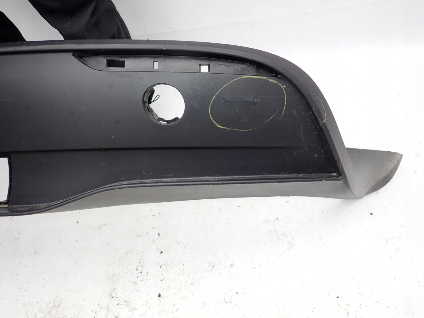 TESLA MODEL Y 20- spoiler der Stoßstange heck hinten