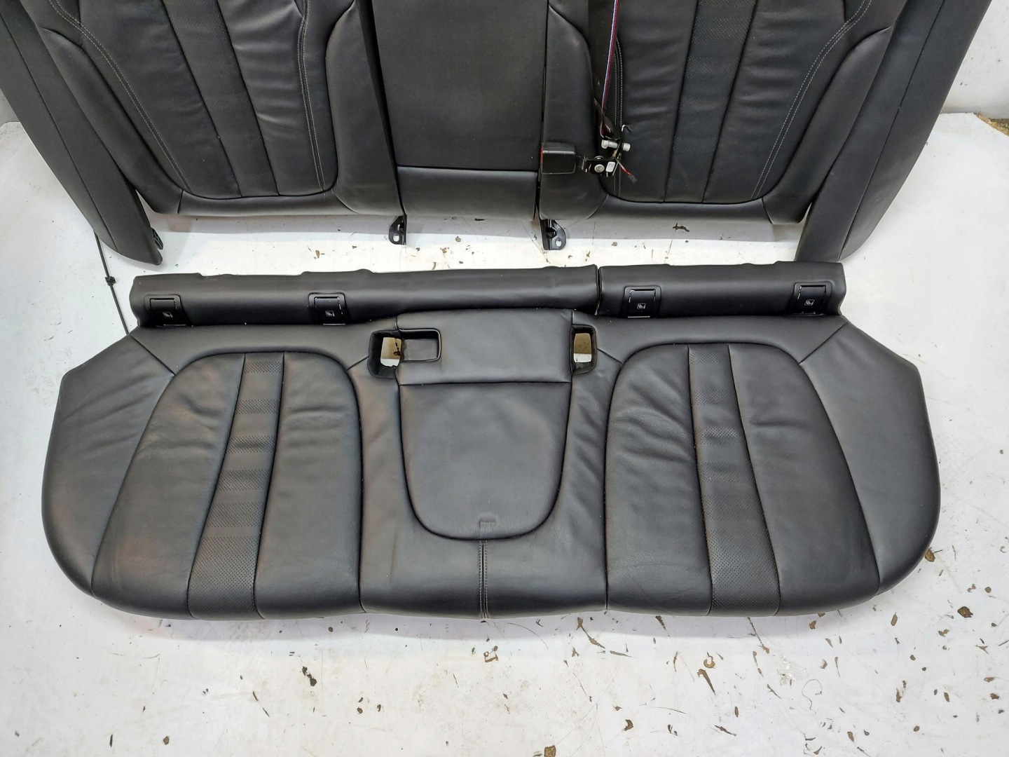 BMW G05 X5 3.0d 2019r KANAPY Sitze vorne heck