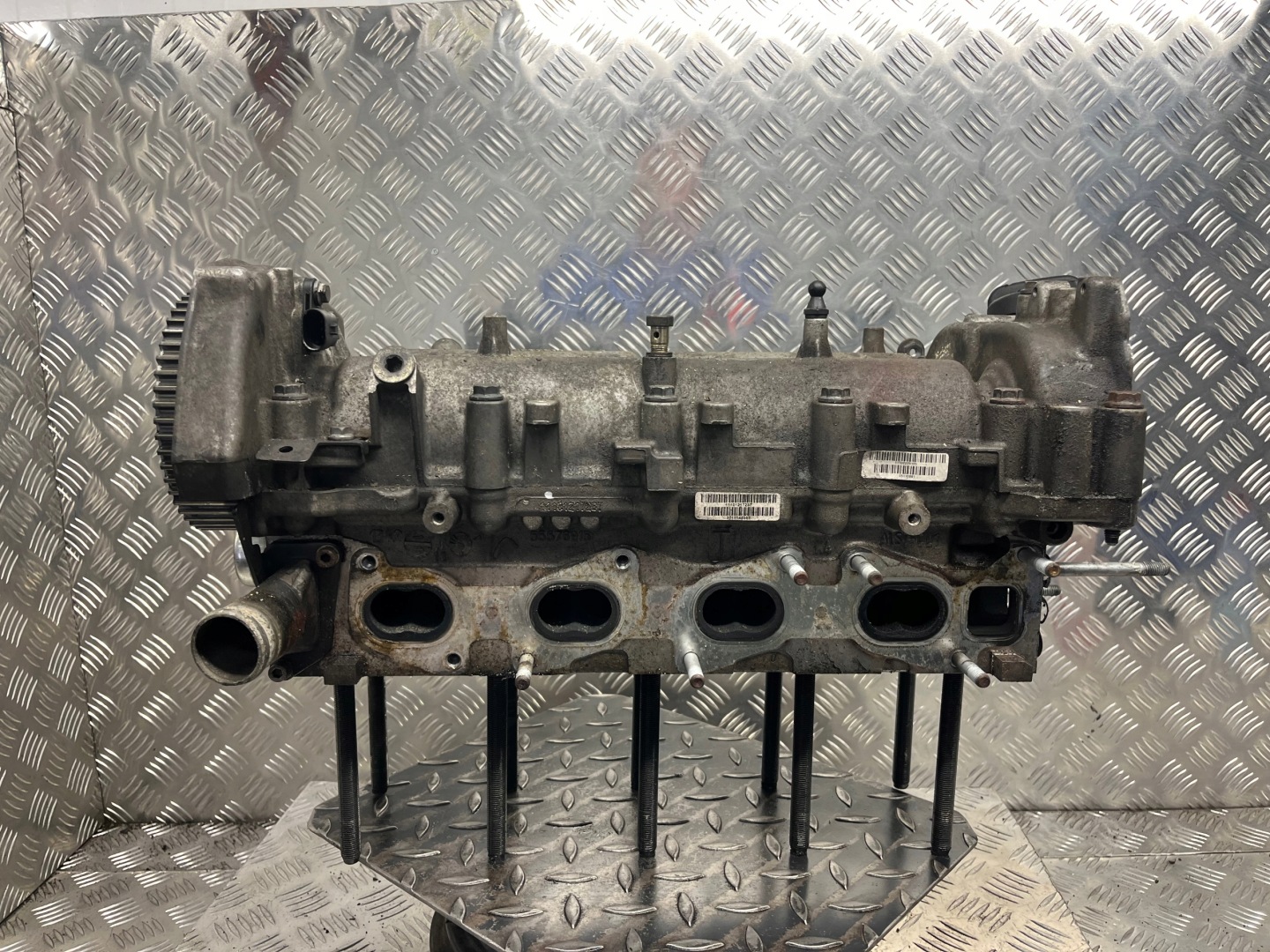 head. complete OPEL INSIGNIA 55576915