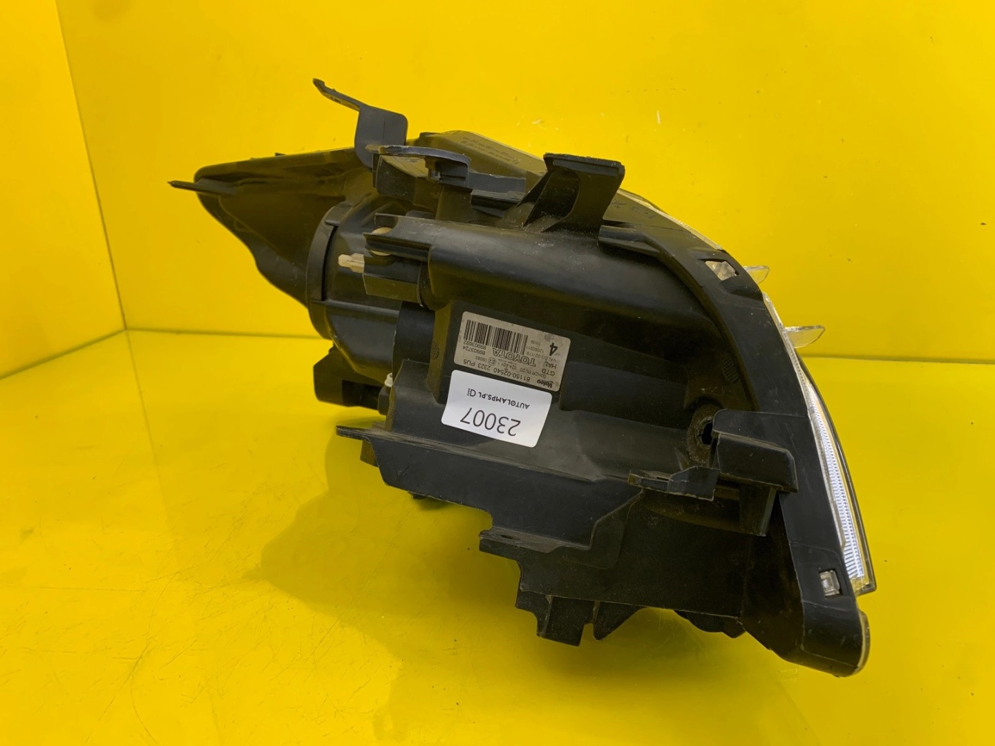 Toyota Auris and Lift 09- light left 81150-02540