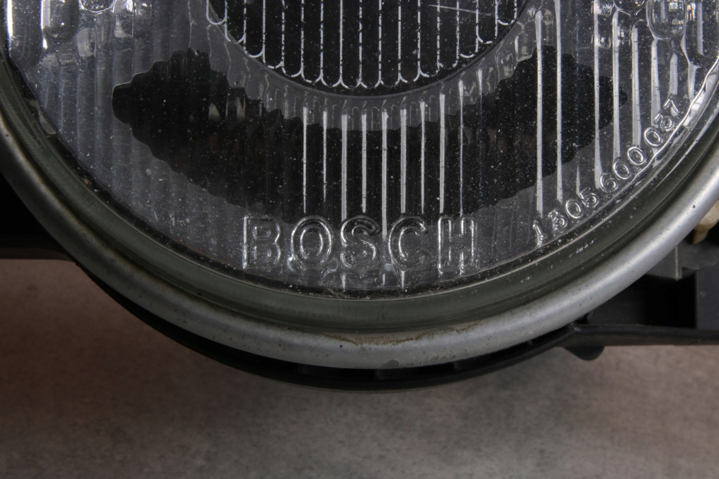 BMW 3' E30 light REFLEKTOR PODWOJNY left front BOSCH ECE EUROPA 1386753