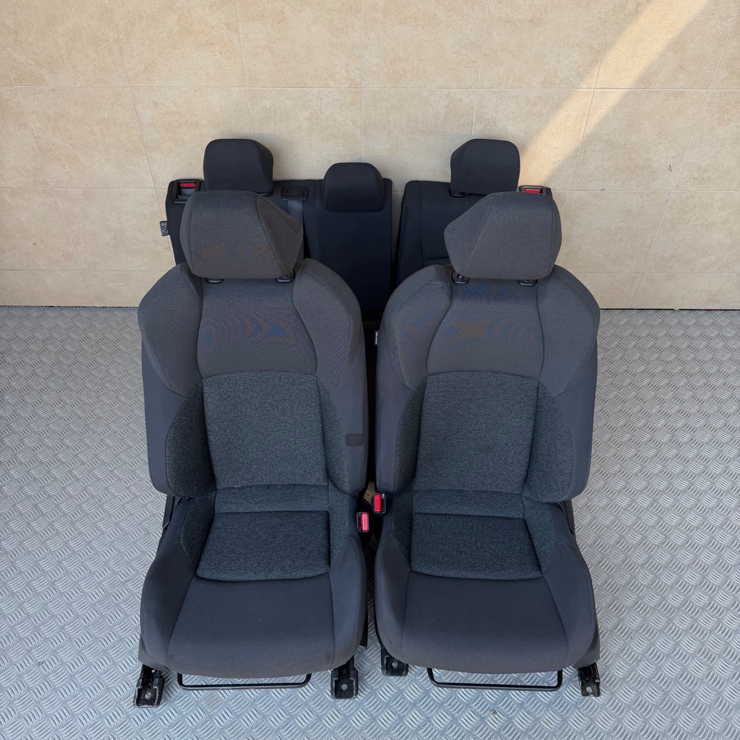 Siège KOMPLET TOYOTA C-HR II 2024 ROK