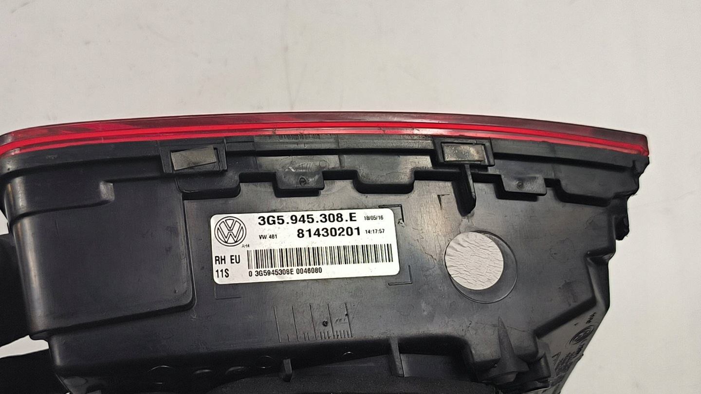 light right rear part 3G5945308E VOLKSWAGEN PASSAT B8 sedan