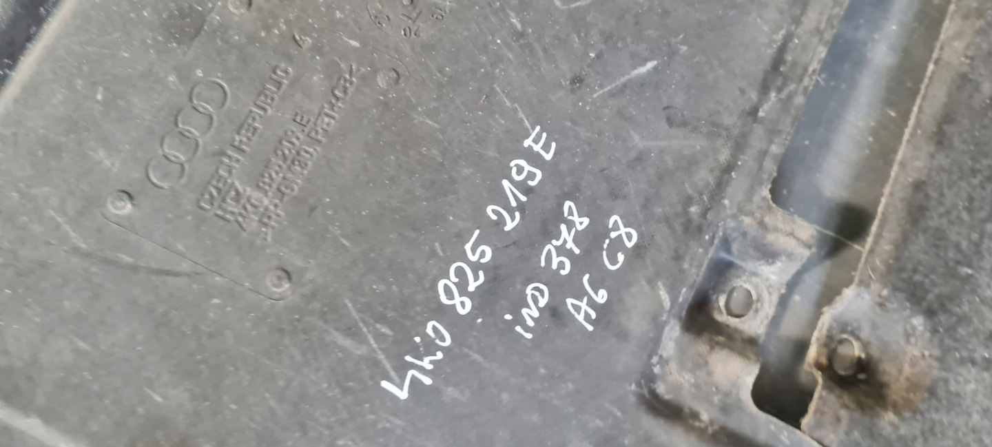 A6 C8 4K cover cover below engine chassis lower 4K0863821H