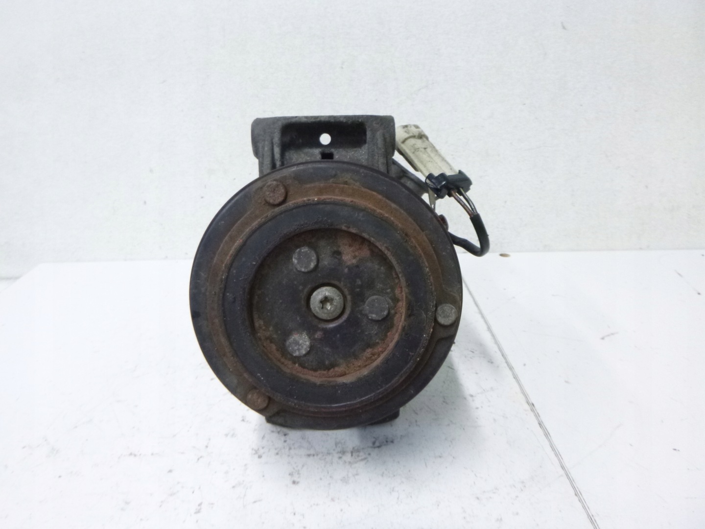 compressor; air conditioning compressor Opel Astra H 1.6 B 04-10 Delphi 13124750