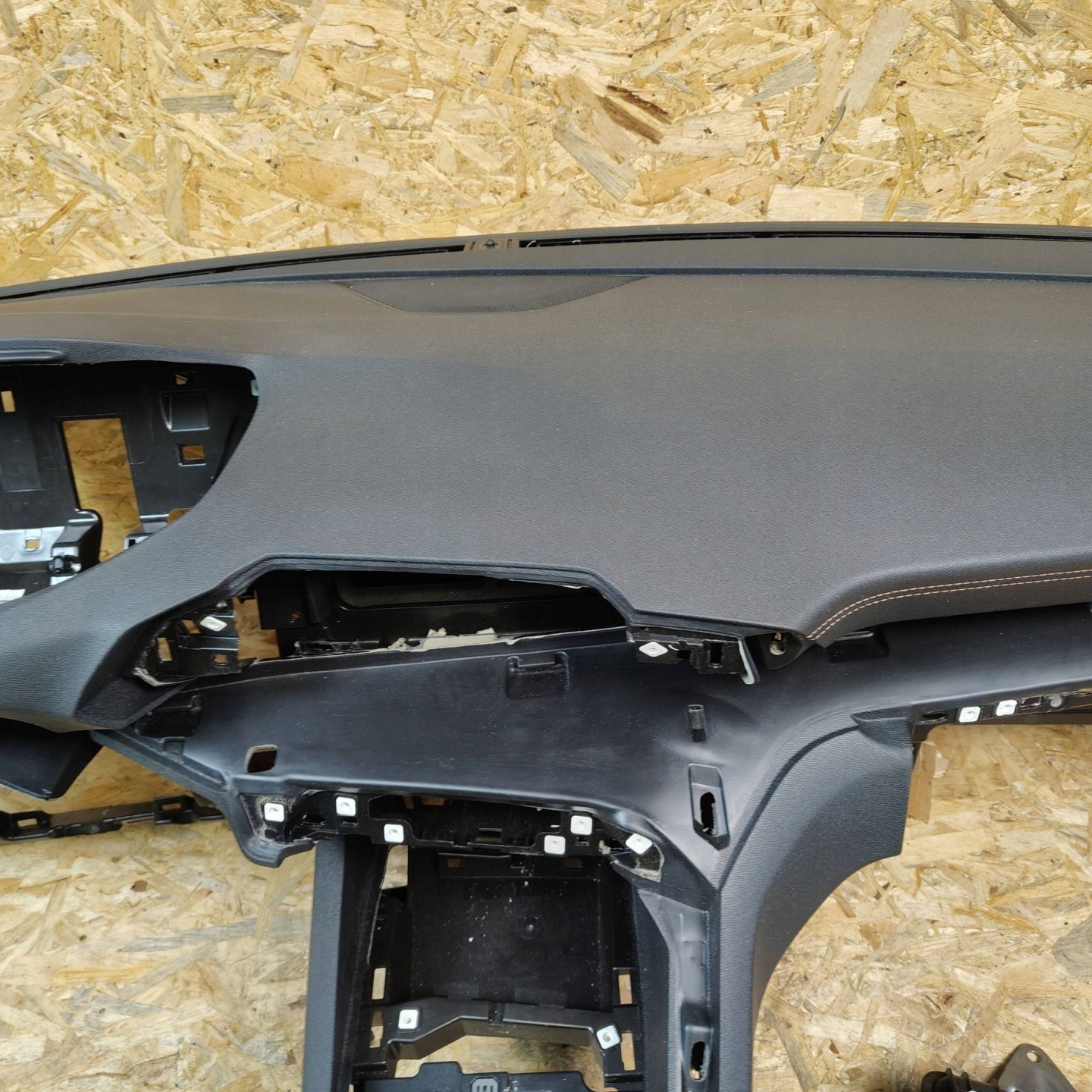 dashboard instrument panel Peugeot 3008 II