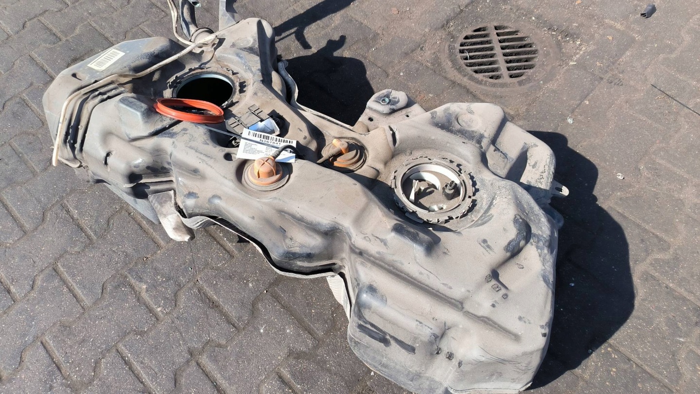 tank 5N0201095K AUDI Q3 und 8U LIFT