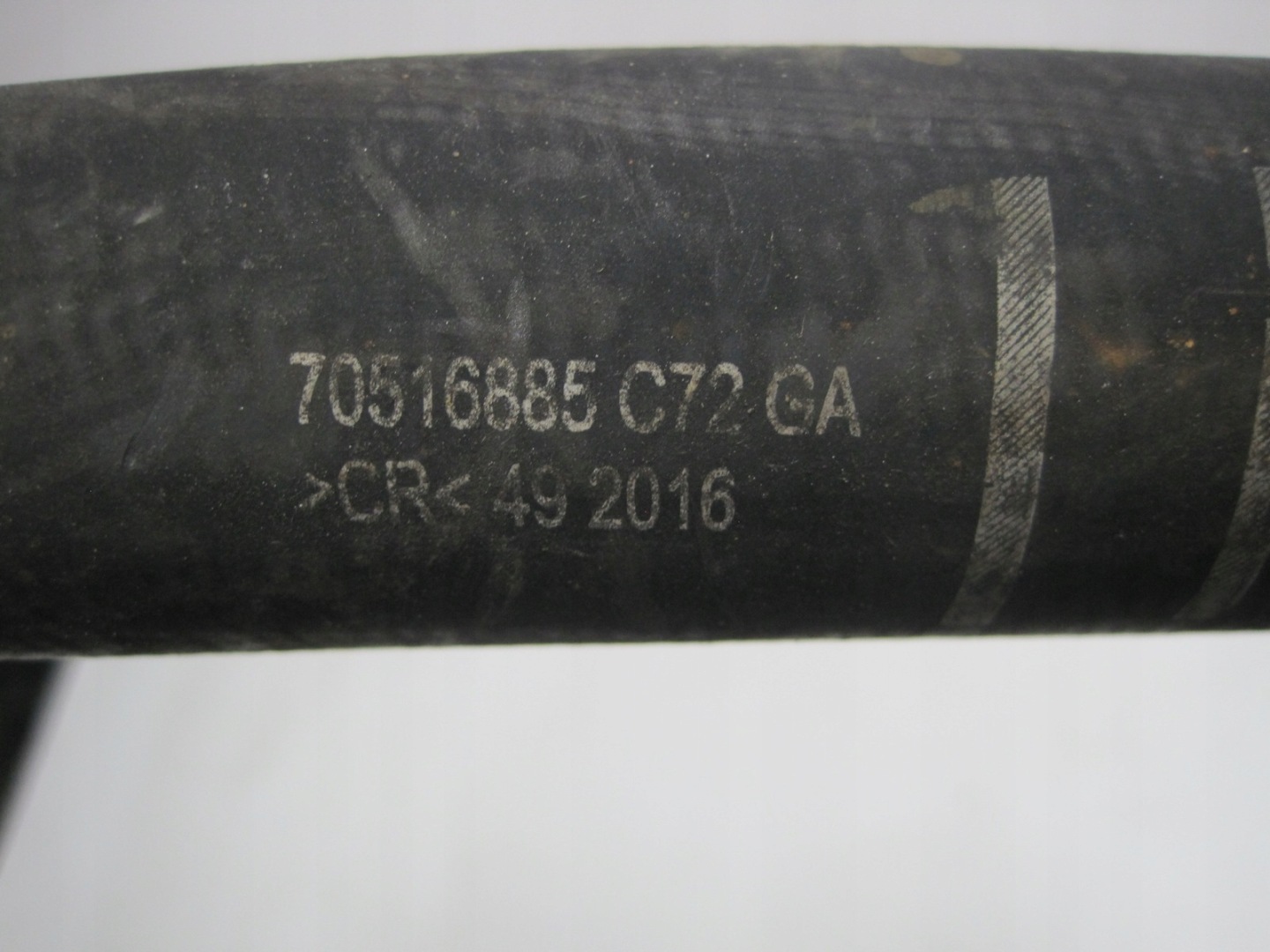 pipe hose RANGE ROVER EVOQUE 70516885