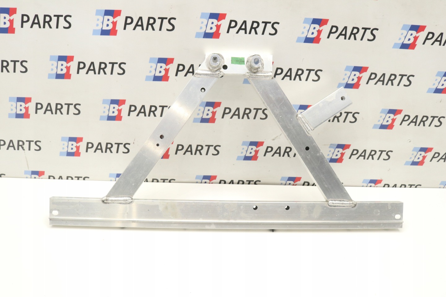 BMW I4 G26 console holder sider below engine 8738483