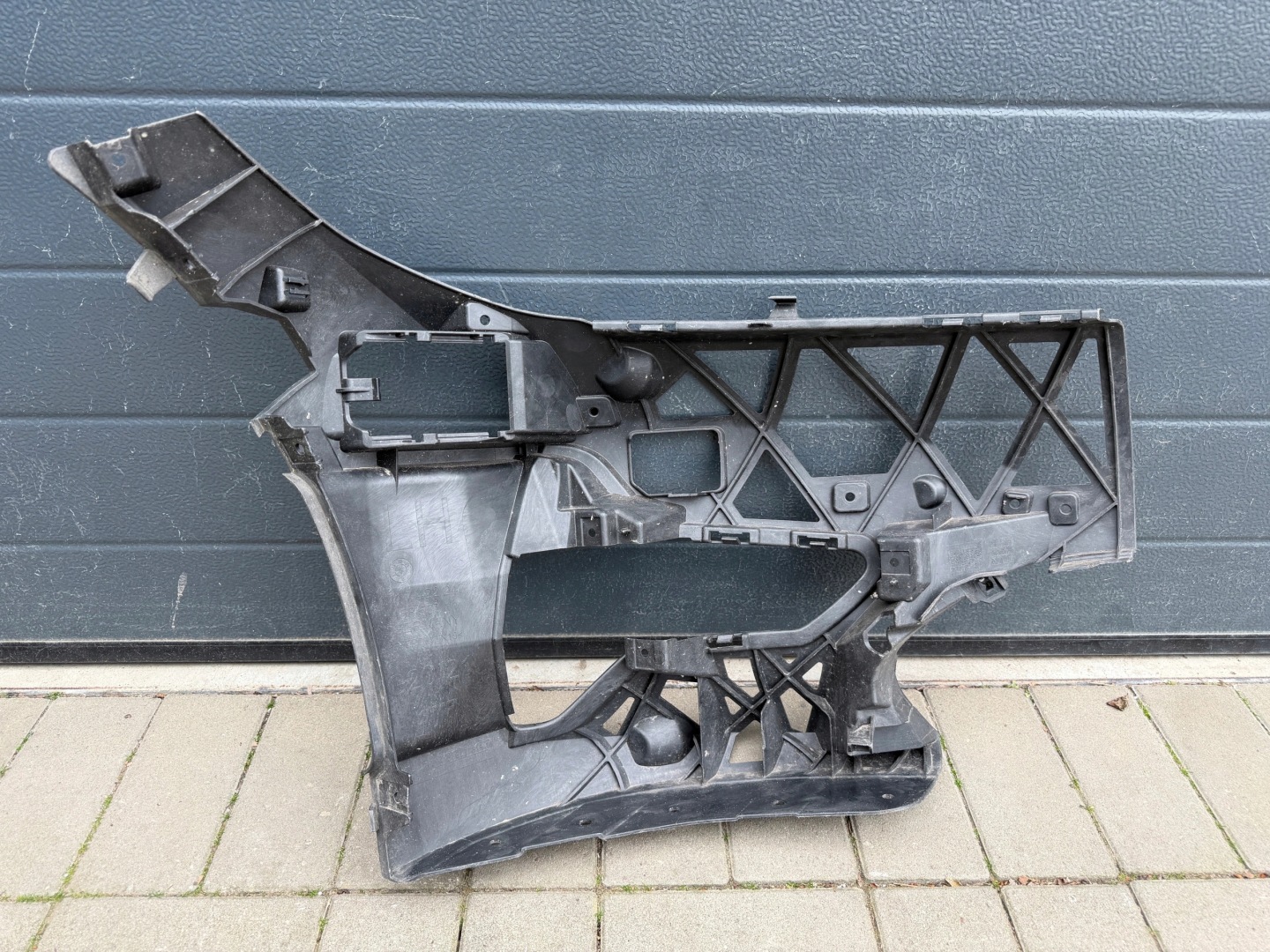 BMW 3 G20 G21 holder bumper bracket left front 51117422247