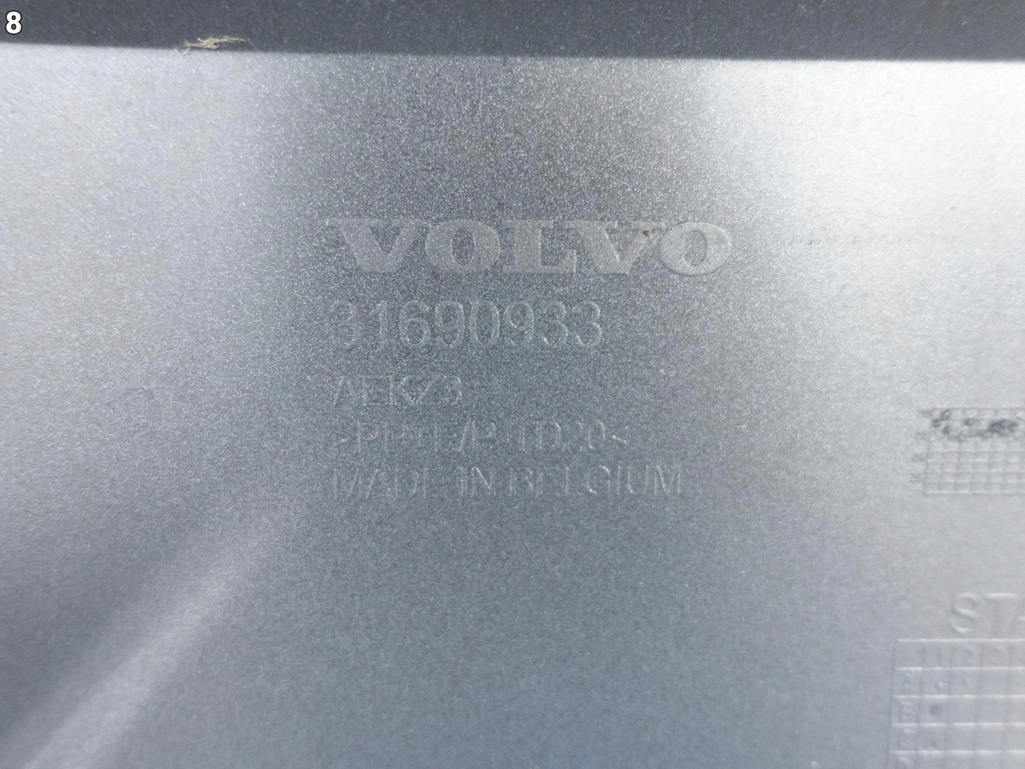 VOLVO XC40 LIFT 22- bumper front *washer/PDC*
