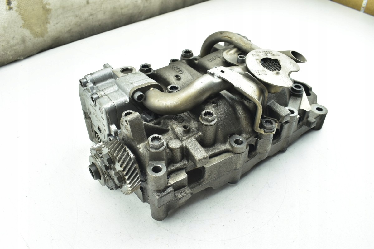 Ölpumpe AUDI A4 B7 A6 C6 2.0 TDI 03G103537B