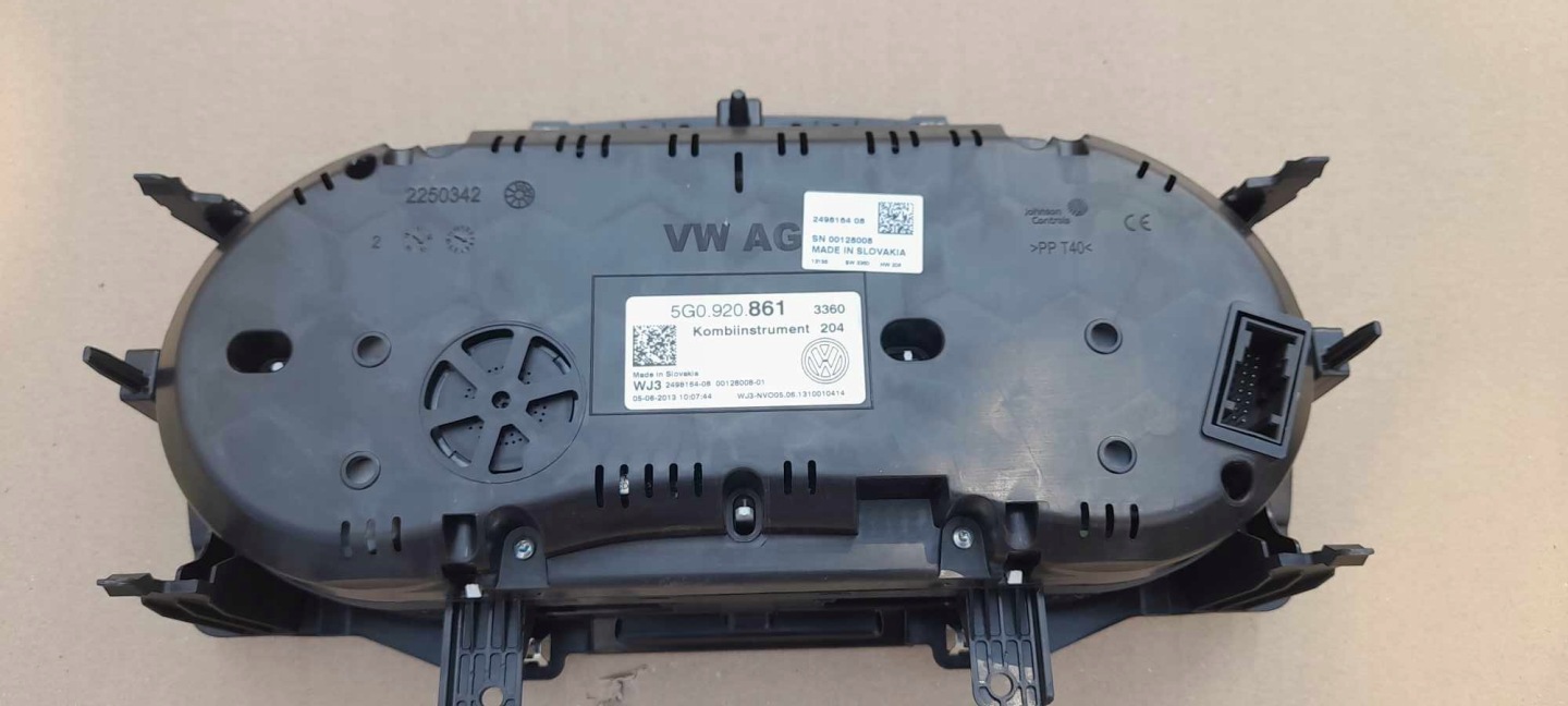 dials clock VW GOLF VII 5G AU 2013- 5G0920861