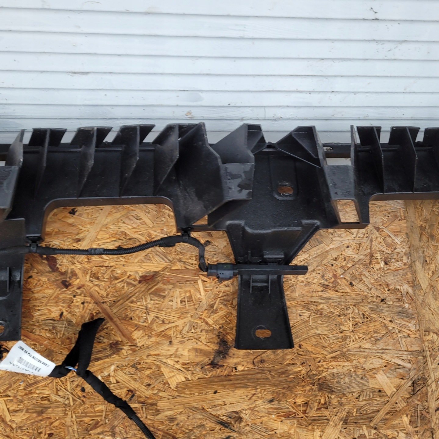 bumper bracket rear part PEUGEOT 3008 II 9838234280