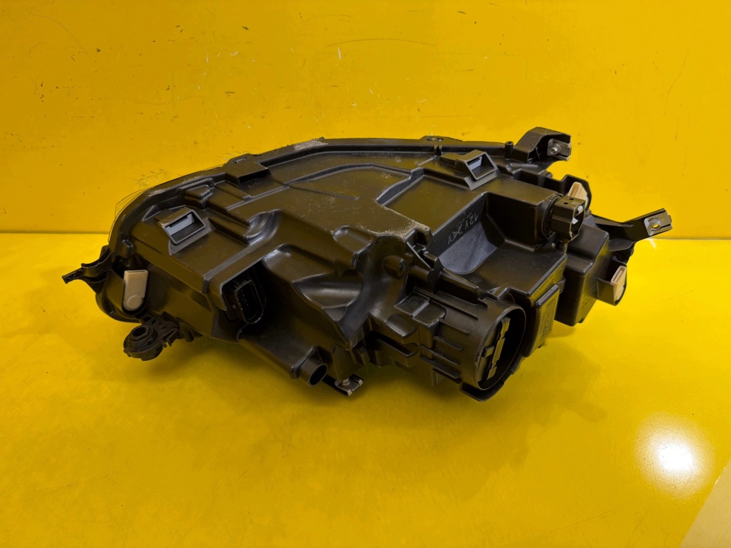 light left VW Polo VI 2G1 2017- normal 2G1941005D