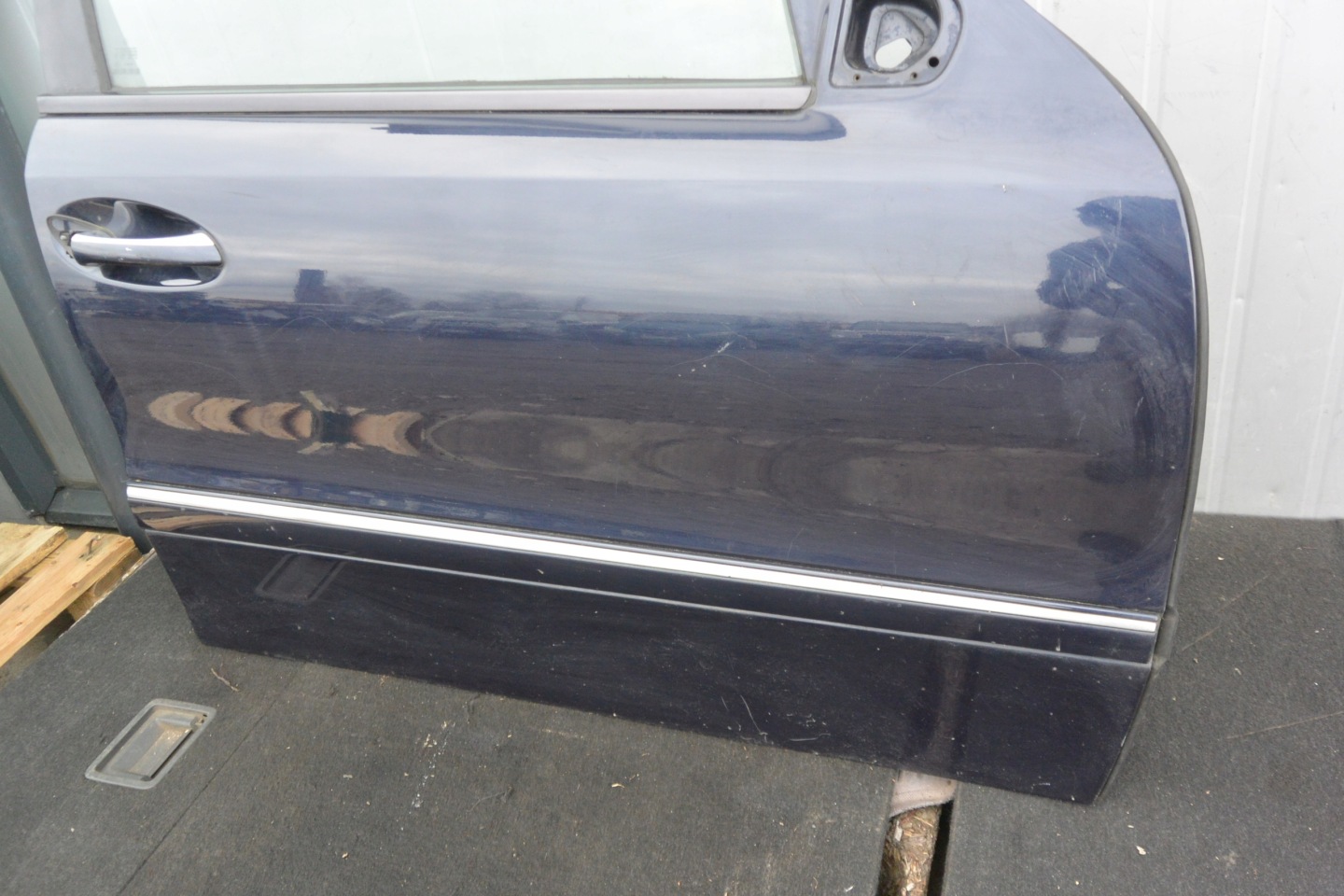 door right front 359 C359 MERCEDES W211