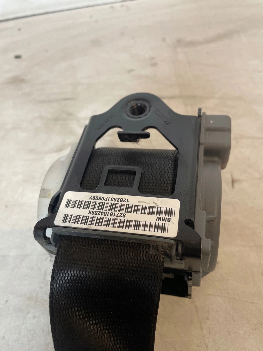 tension belt safety front front left BMW X5 E70