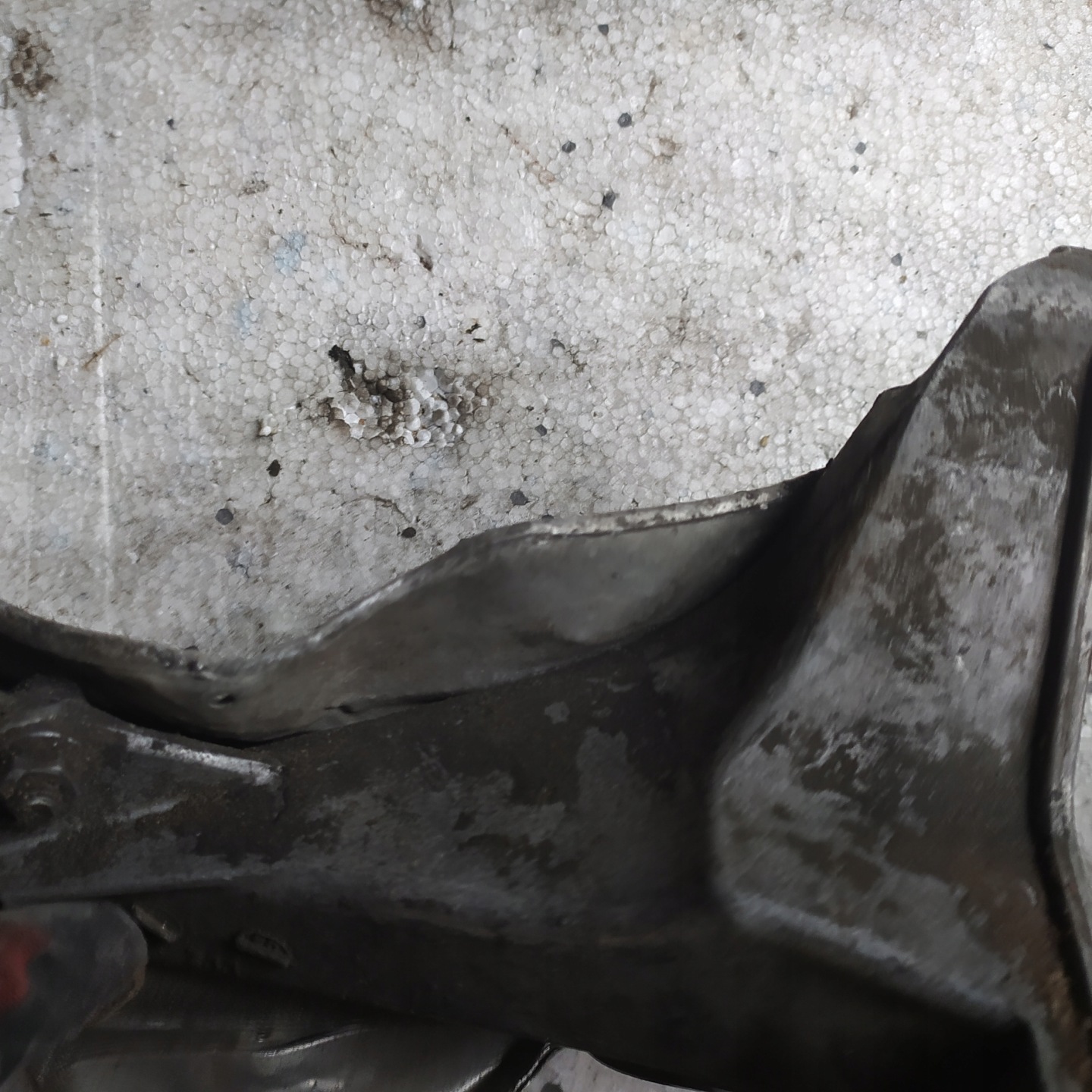 engine mount AUDI A4 B5 8D0199308