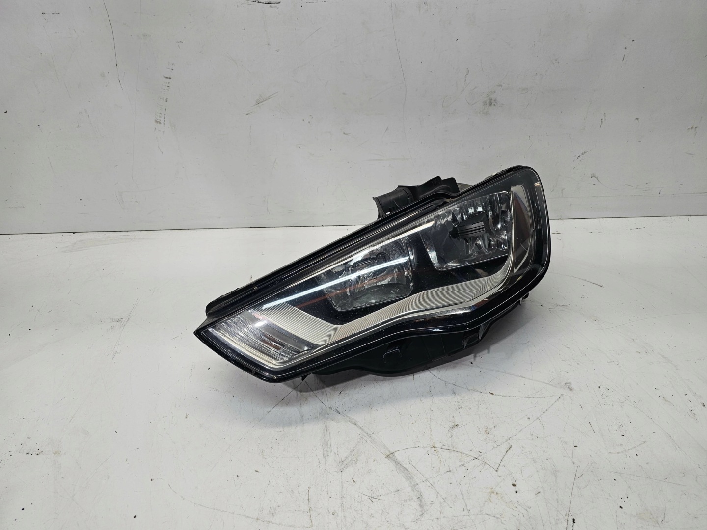 REFLEKTOR light front left front AUDI A3 8V 8V0941003A UK ***2***
