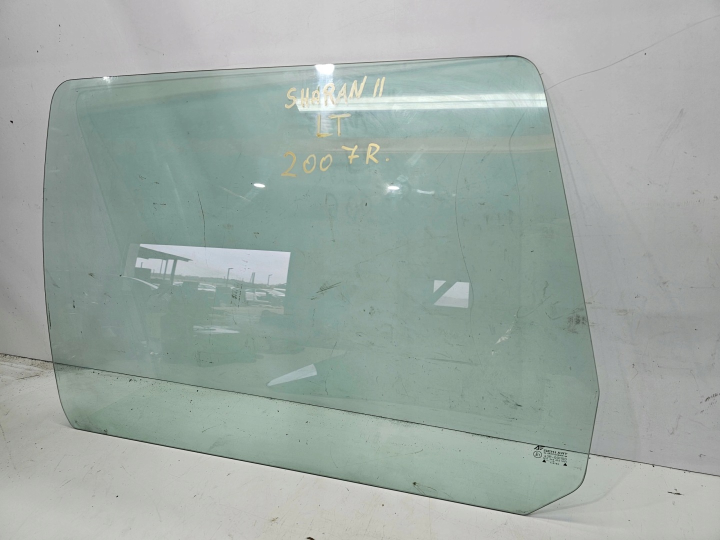 window door left rear part VW SHARAN II 2007 ROK 7M0845205A