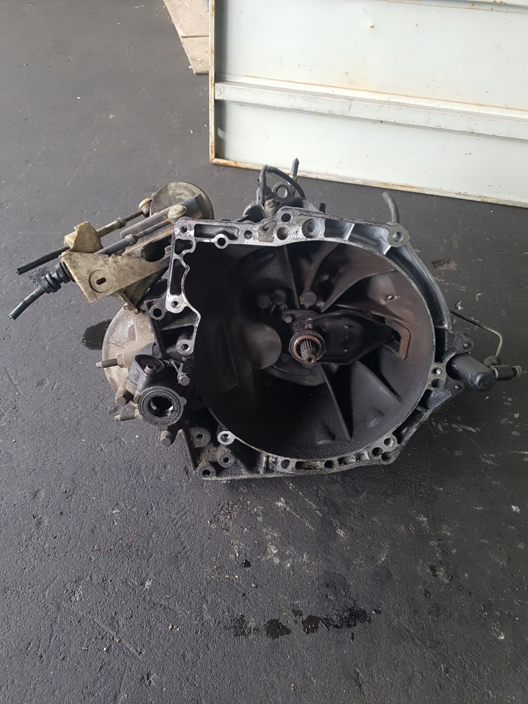 Getriebe MANUALNA PEUGEOT 307 20DP11