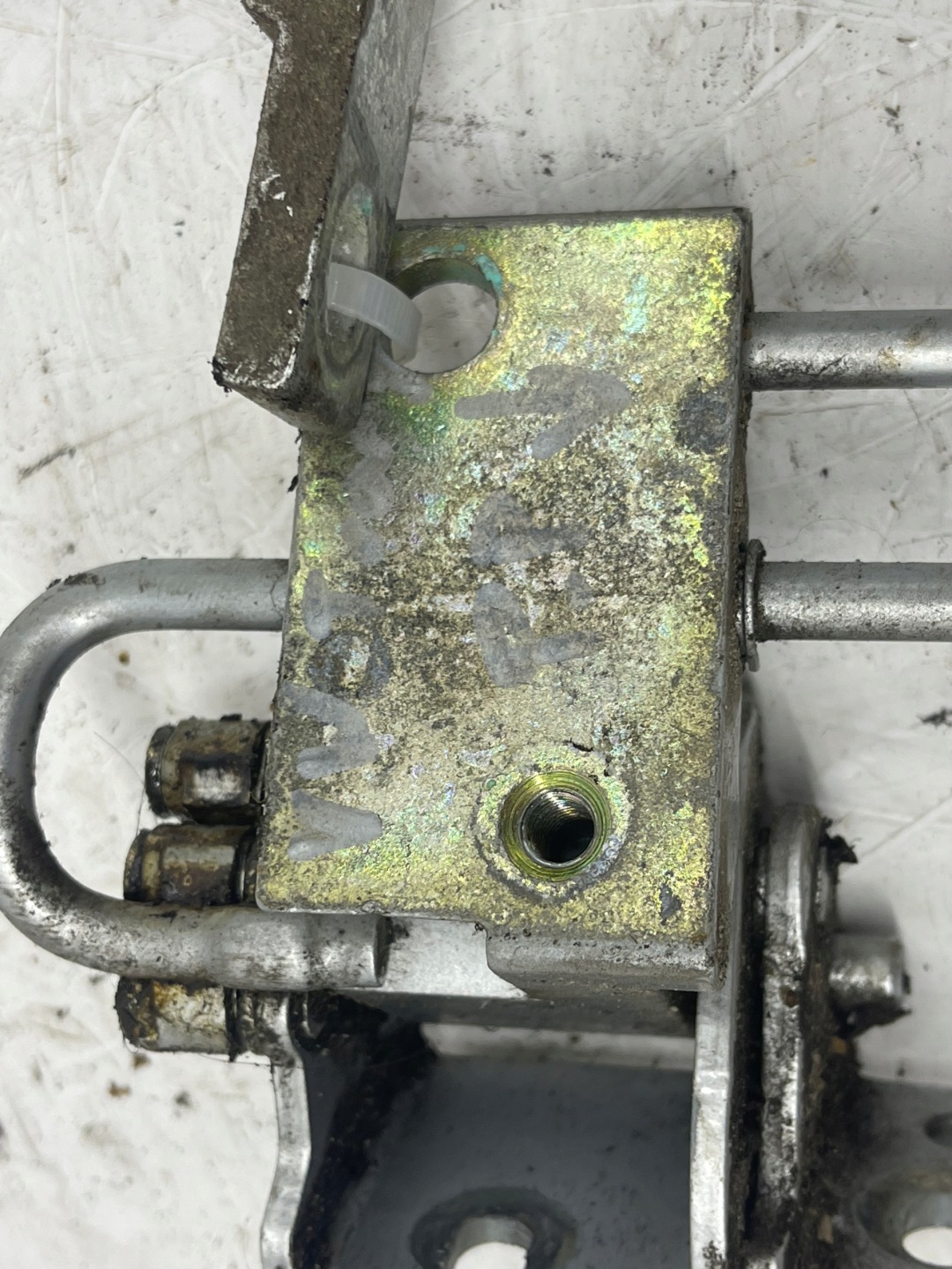 hinge door limiter front right KOMPLET LA7W VW TOUAREG 7L