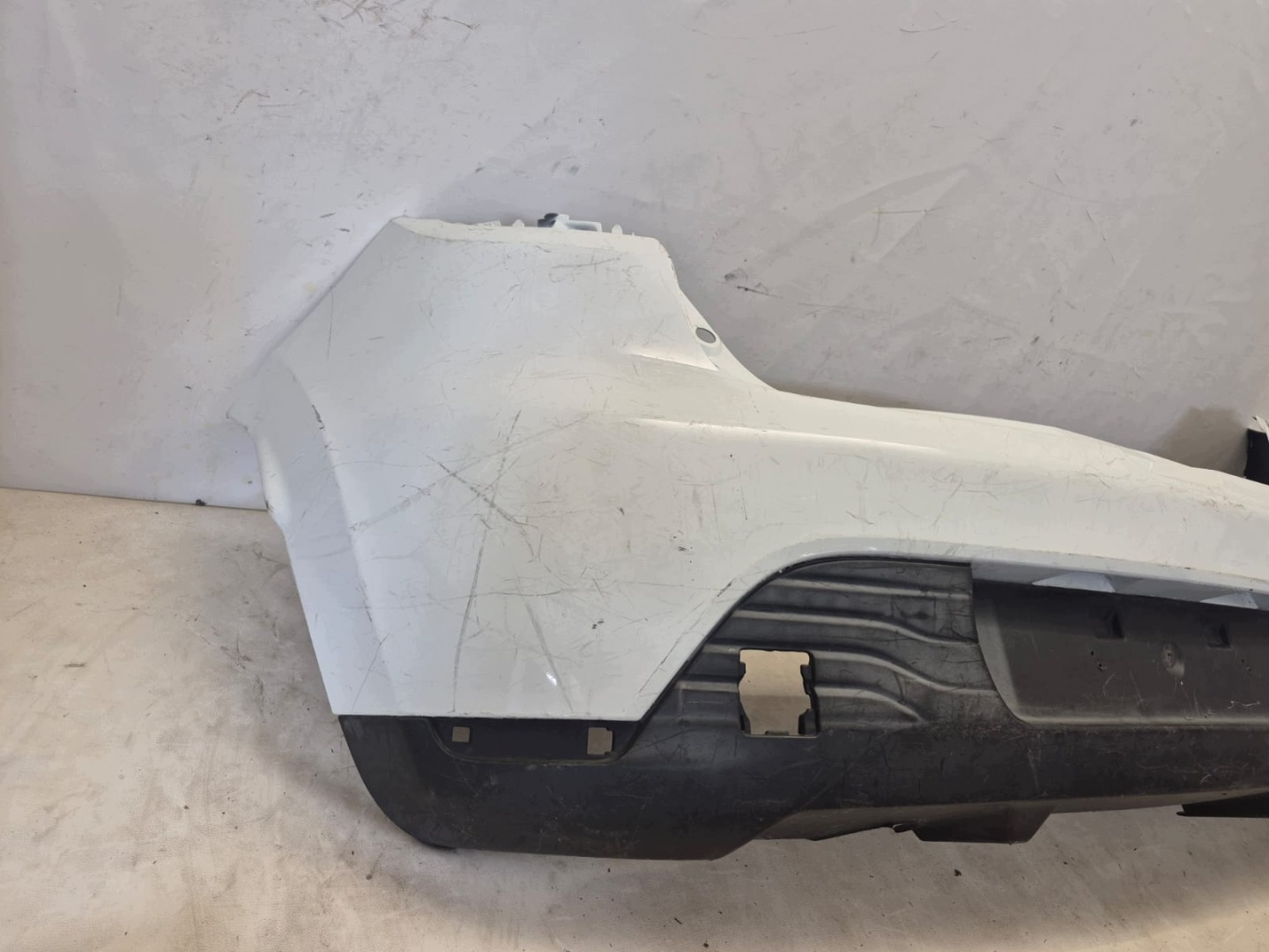 RENAULT CLIO IV 4 HB 12-16 bumper rear part rear