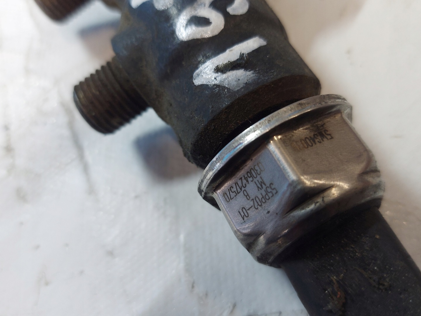 Rampe injection CITROEN C3 1.4 HDI 9642503380