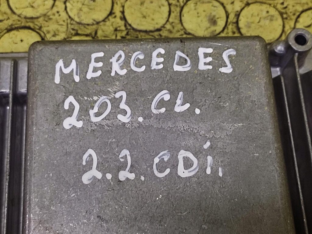 MERCEDES W203 2.2 CDI control unit of the engine 0281011741
