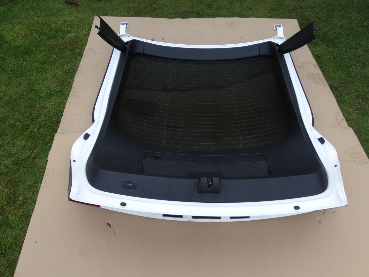 AUDI A7 C7 4G LY9C S-LINE complete trunk door boot LOTKA lights